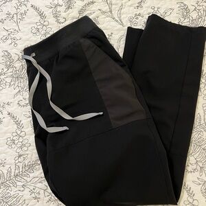 Figs black Kade cargo pants size medium